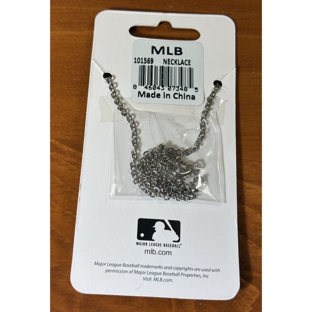 MLB Baltimore Orioles Rhinestone Pendant Necklace NOS Gift Idea Fan Wear - Picture 6 of 7